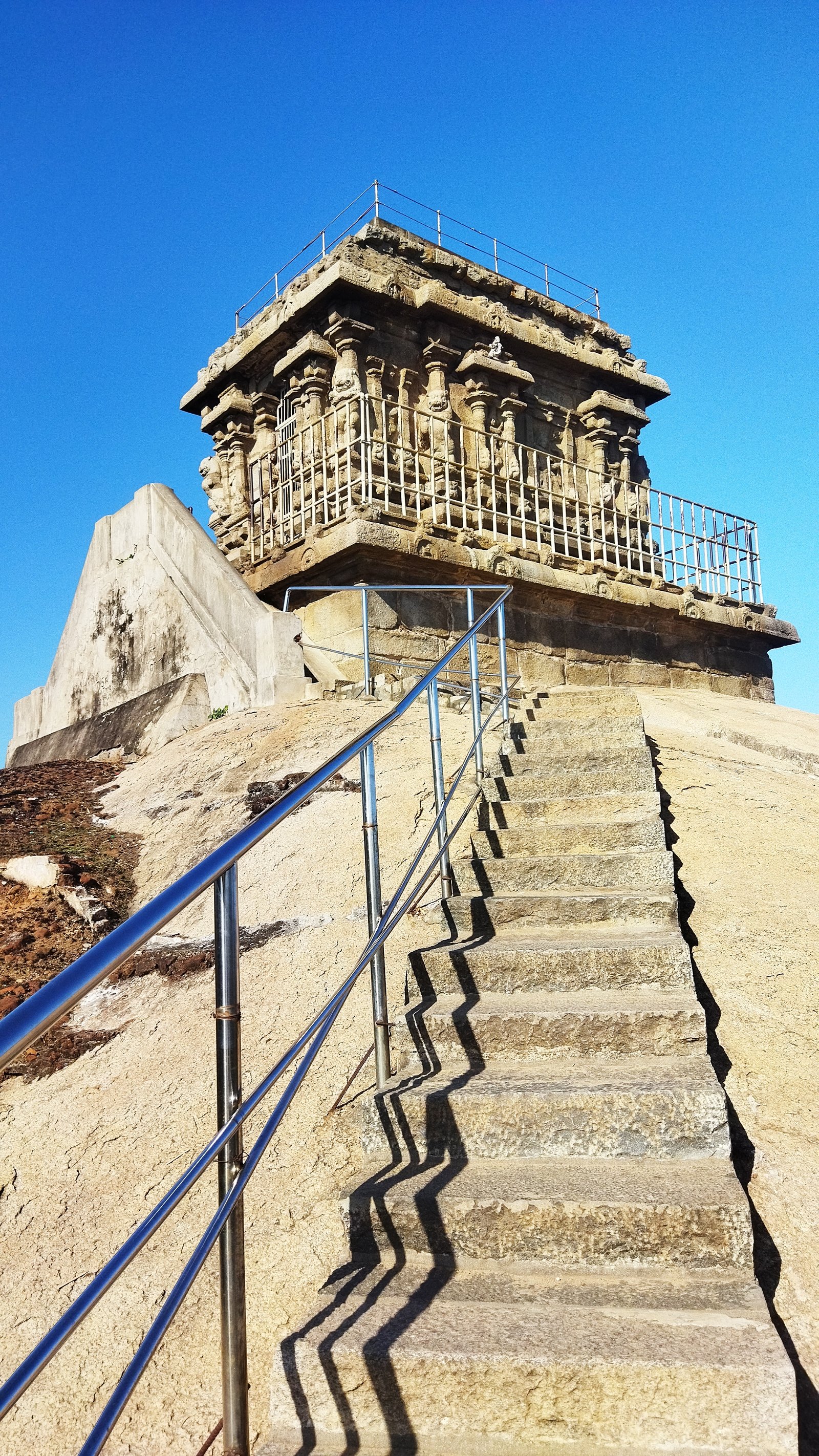 Olakkannesvara Temple, Mahabalipuram, TN