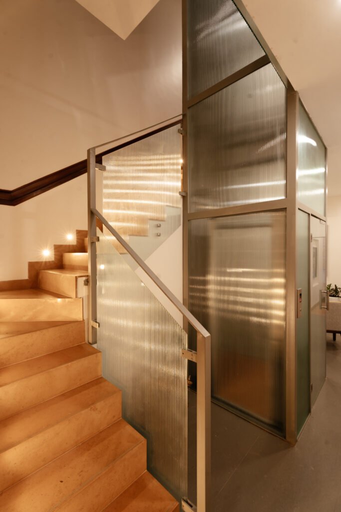 50-Year-Old Bangalore Home Renovated into IGBC-Certified Smart Residence
By Architect Yoshita Sriram – S