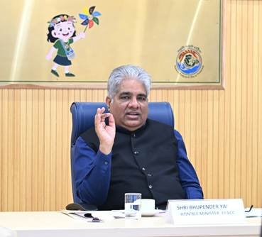 Union Environment Minister Bhupender Yadav speaking during the Delhi-NCR air quality review meeting.