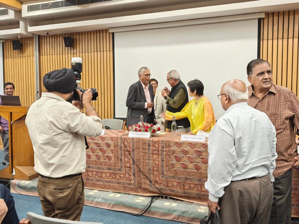 Participants interacting after Kazuyo Sejima lecture at IIC Delhi