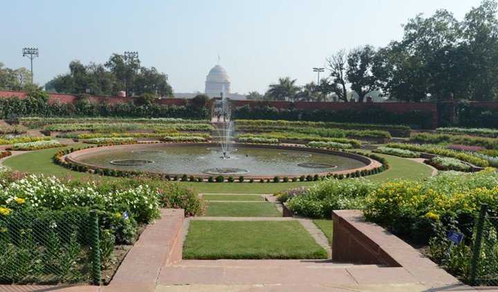 Circular fountain and landscaped gardens at Amrit Udyan in New Delhi