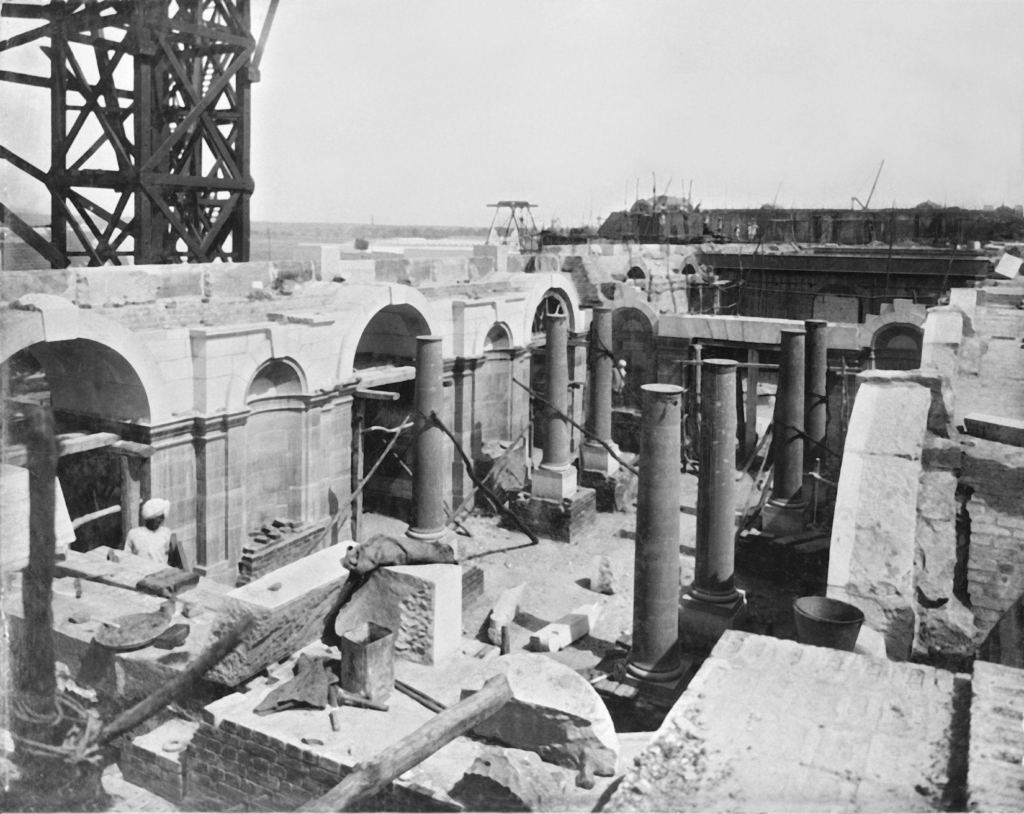 Early structural construction and stone columns at Rashtrapati Bhavan site