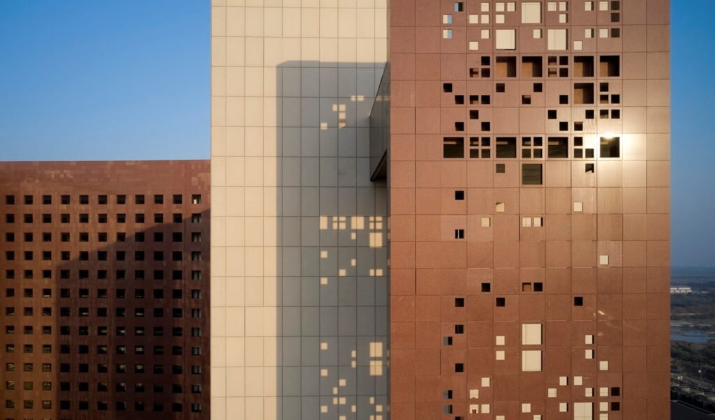 Close-up architectural screen facade at Surat Diamond Bourse