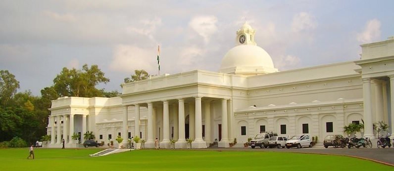 Main Building of IIT Roorkee, ranked India's No. 1 architecture college in the India Today–MDRA Best Colleges Ranking 2026.