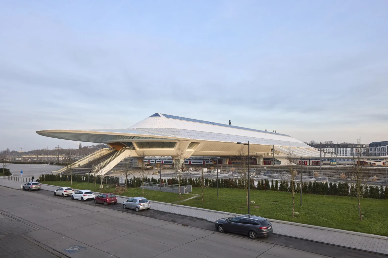 Gare de Mons: A Station That Rewrites the Urban Threshold